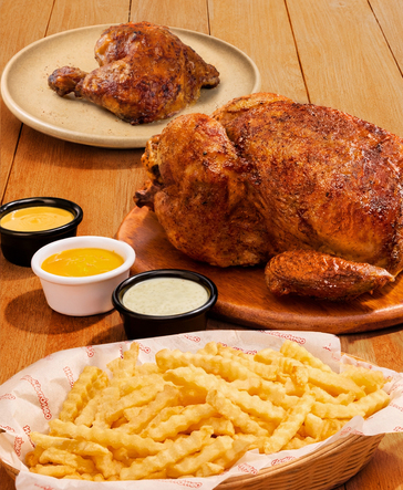 PROMO: 1 pollo a la brasa con papas + 1/4 gratis -1 Pollo a la brasa, con papas familiares a elección y 1/4 de pollo a brasa 